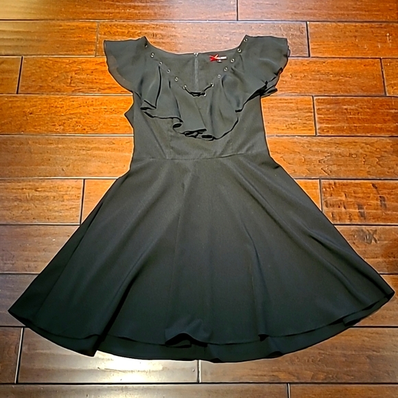 Hell Bunny Onyx Dress || Black || Small - Picture 4 of 9